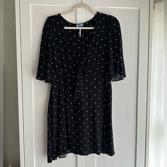 Free People All Yours black polka dot tie dress, size 6 - Picture 5 of 7